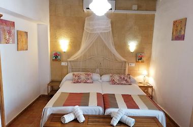 APARTAMENTOS EL PATIO ANDALUZ JEREZ DE LA FRONTERA (Spain) - from US$ 288 |  BOOKED